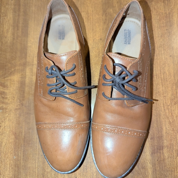 Massimo Matteo Brown and Black Leather Oxfords with Cap Toe - Picture 1 of 11